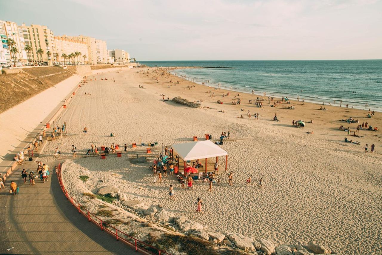 La Galeria De Botica Lägenhet Cádiz Exteriör bild